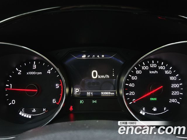 Kia Canival 2017 — photo 8
