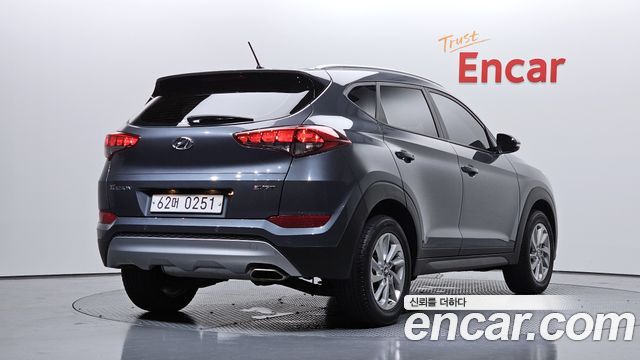 Hyundai Tucson 2017 — photo 2