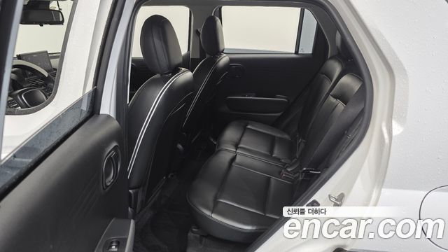 Hyundai Casper 2023 — photo 12