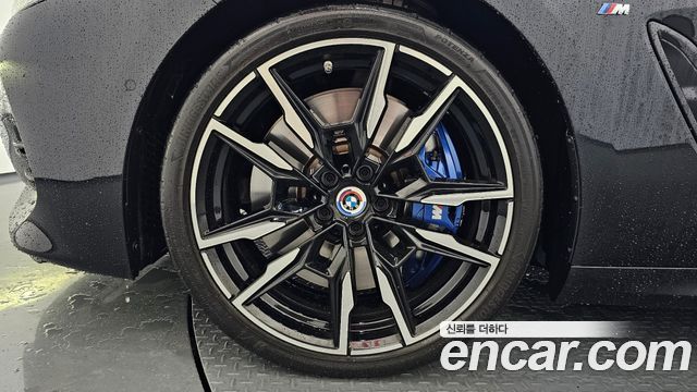 BMW 8-Series 2024 — photo 5