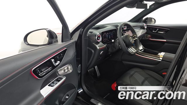 Mercedes-Benz GLC-Class 2025 — photo 10