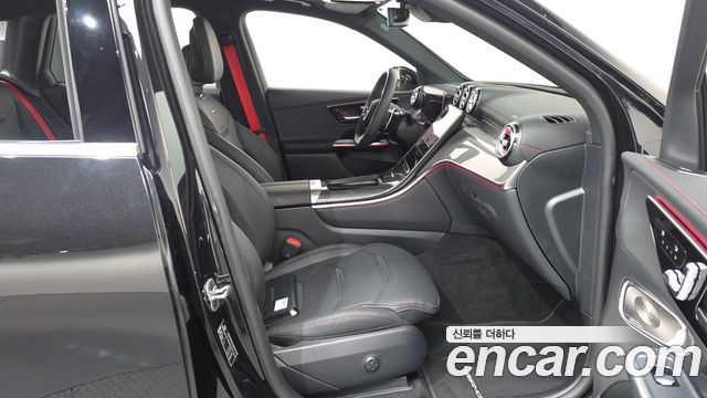 Mercedes-Benz GLC-Class 2025 — photo 11