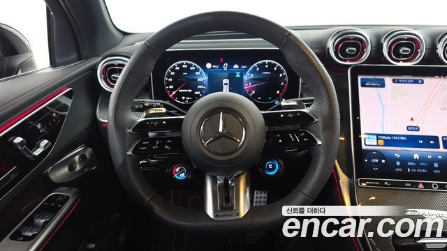 Mercedes-Benz GLC-Class 2025 — photo 13