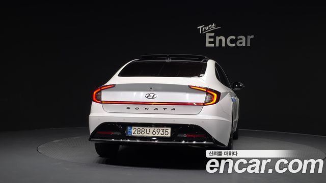 Hyundai Sonata 2022 — photo 4
