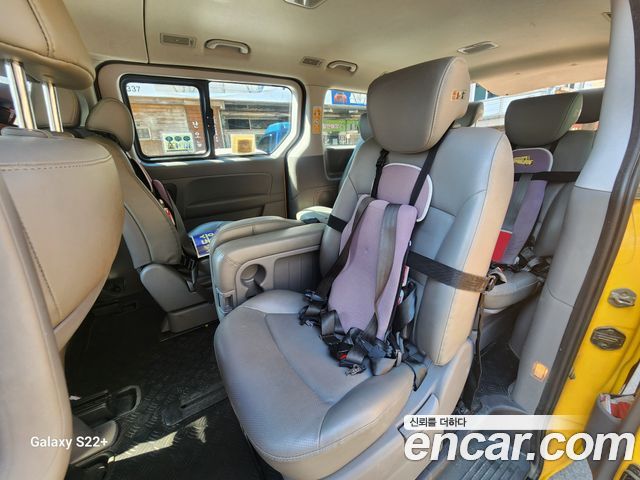 Hyundai Starex 2019 — photo 7