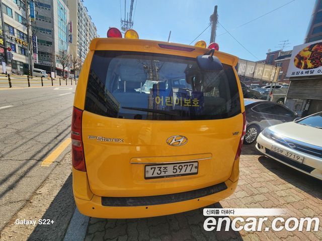 Hyundai Starex 2019 — photo 9