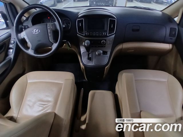 Hyundai Starex 2020 — photo 10
