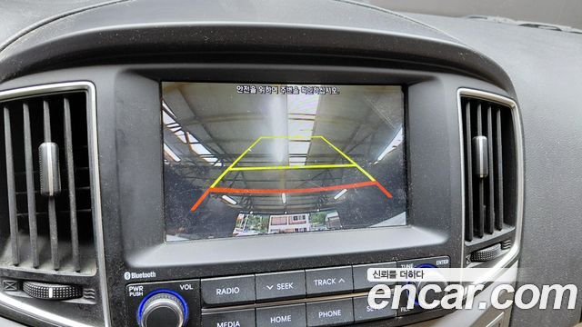 Hyundai Starex 2020 — photo 21