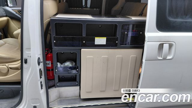 Hyundai Starex 2020 — photo 24