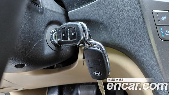 Hyundai Starex 2020 — photo 25