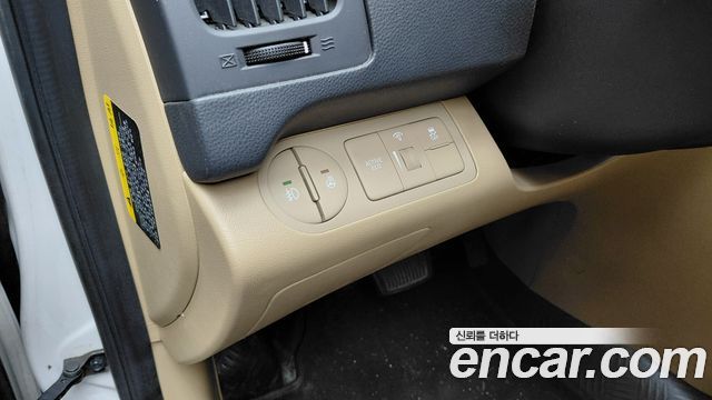 Hyundai Starex 2020 — photo 29