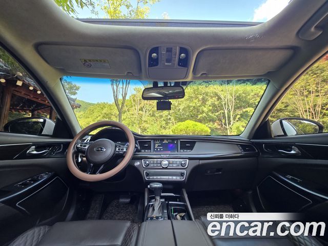 Kia K7 2017 — photo 12