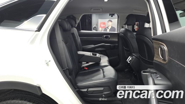 Kia Sorento 2022 — photo 18