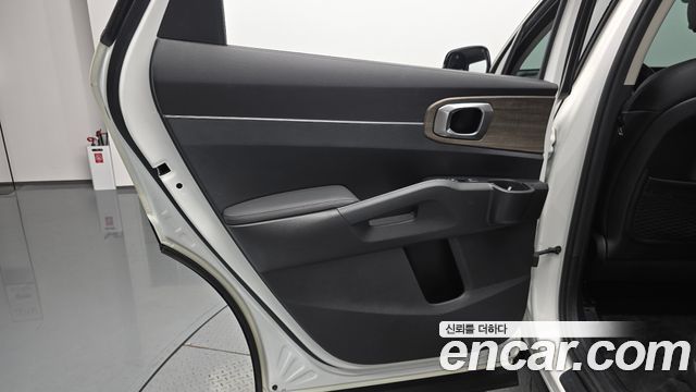 Kia Sorento 2022 — photo 15
