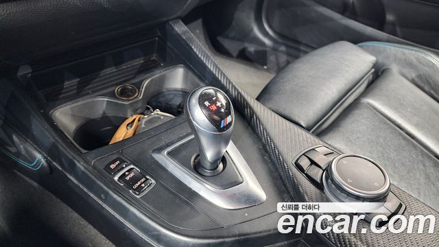 BMW M2 2017 — photo 9