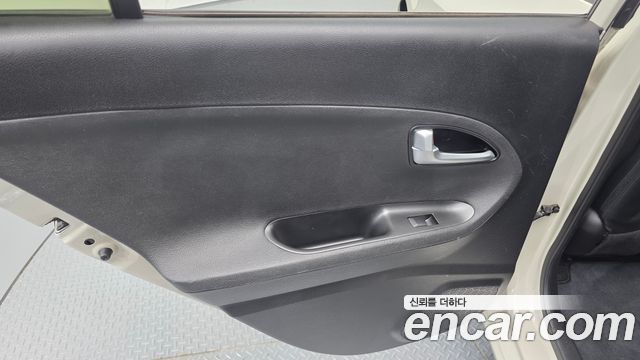 Kia morning 2013 — photo 15