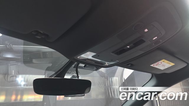 Audi Q3 2020 — photo 18