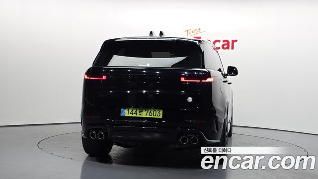 Land Rover Range Rover Sport 2025 — photo 4