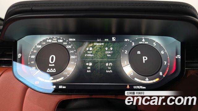 Land Rover Range Rover Sport 2025 — photo 8