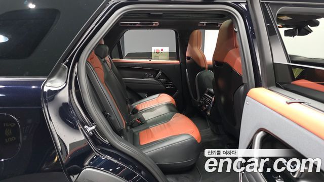 Land Rover Range Rover Sport 2025 — photo 12