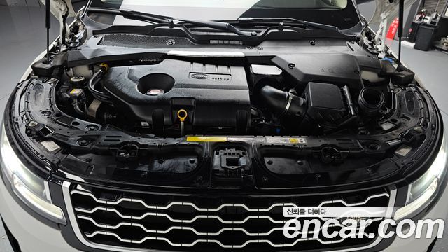 Land Rover Range Rover Evoque 2020 — photo 6