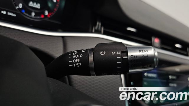 Land Rover Range Rover Evoque 2020 — photo 22