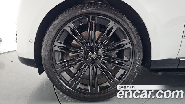 Land Rover Range Rover 2025 — photo 5