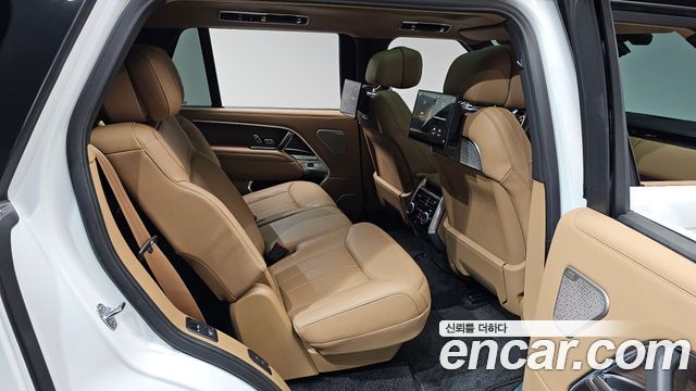 Land Rover Range Rover 2025 — photo 17