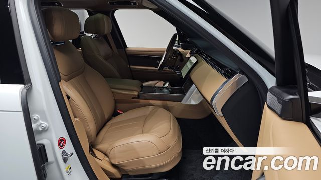 Land Rover Range Rover 2025 — photo 16