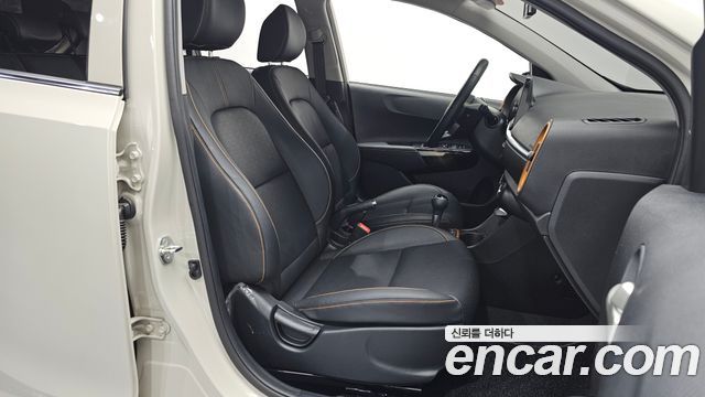 Kia morning 2023 — photo 17