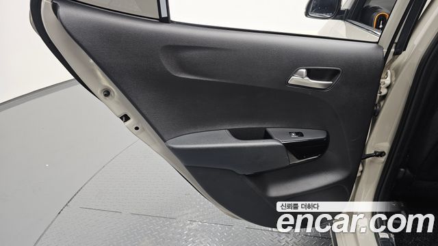 Kia morning 2023 — photo 15