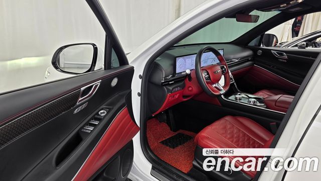 Genesis GV80 2024 — photo 13