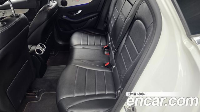 Mercedes-Benz GLC-Class 2021 — photo 16