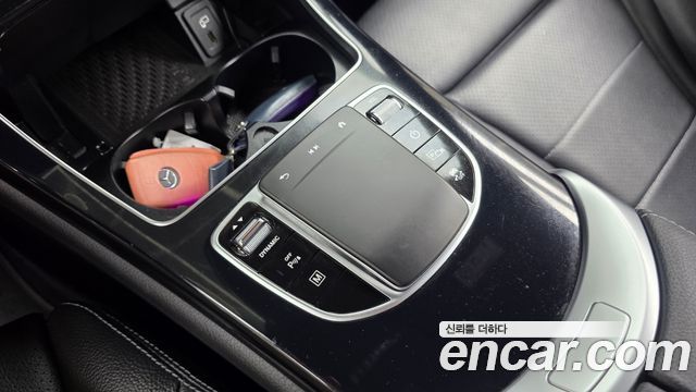 Mercedes-Benz GLC-Class 2021 — photo 27