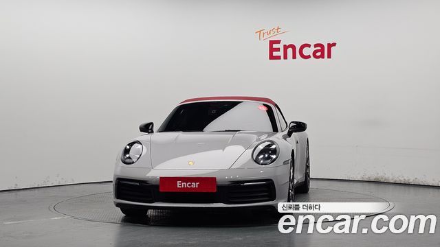 Porsche 911 2020 — photo 3
