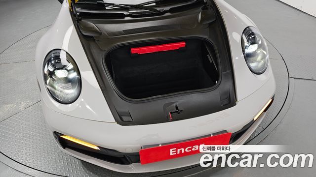 Porsche 911 2020 — photo 6