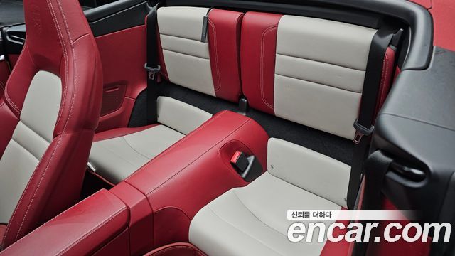 Porsche 911 2020 — photo 18