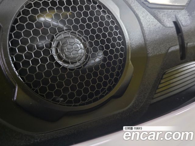 Porsche 911 2020 — photo 26