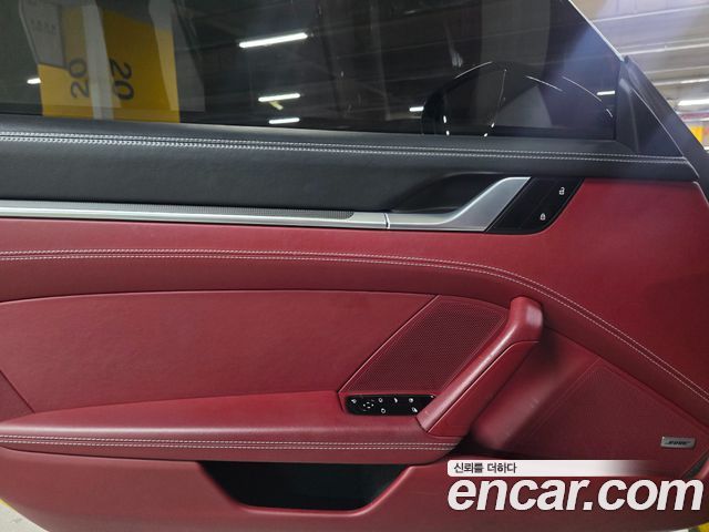 Porsche 911 2020 — photo 14