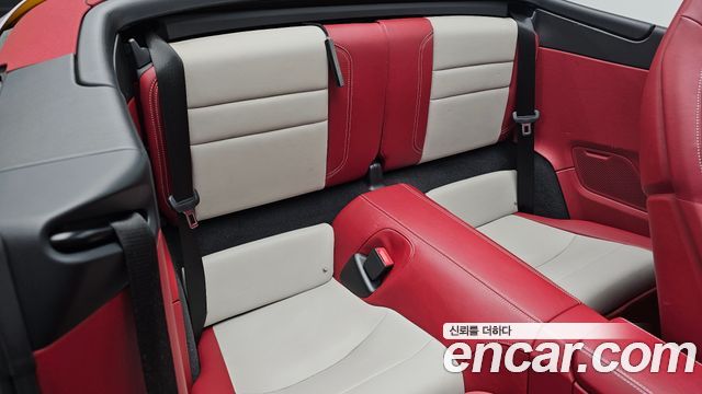 Porsche 911 2020 — photo 16