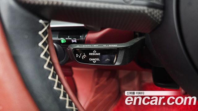 Porsche 911 2020 — photo 27