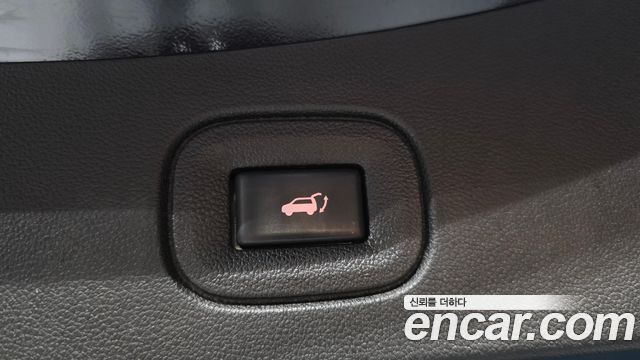 Renault Korea QM6 2023 — photo 31