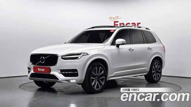 Volvo XC90 2019 — photo 1