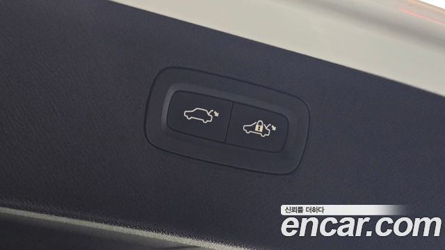 Volvo XC90 2019 — photo 20