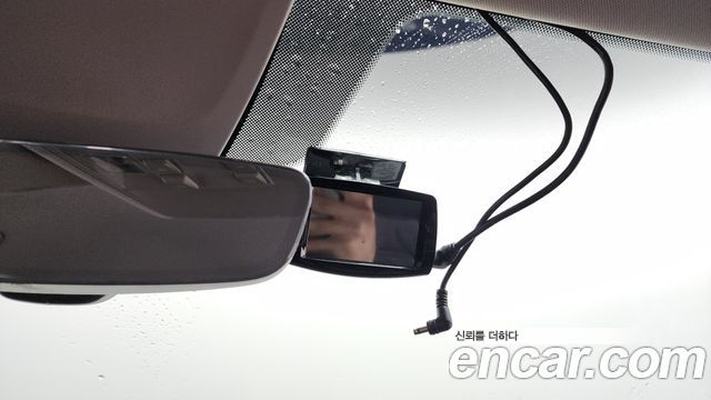 Volkswagen Tiguan 2020 — photo 33