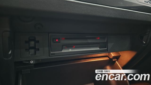 Volkswagen Tiguan 2020 — photo 36