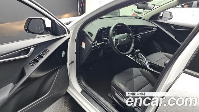 Kia Niro 2022 — photo 13