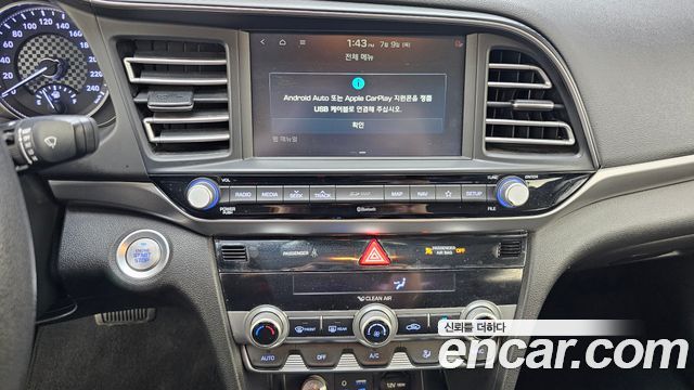 Hyundai AVANTE 2019 — photo 20