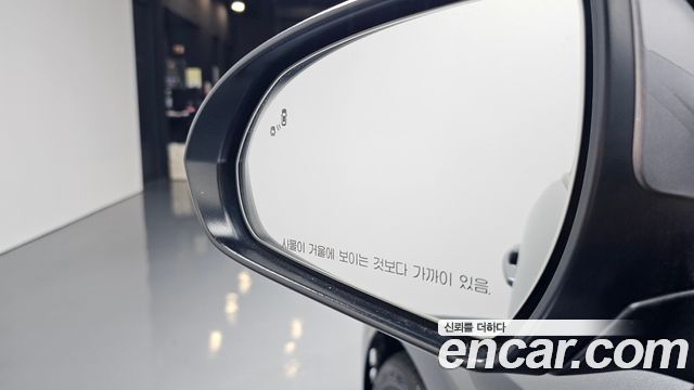 Hyundai AVANTE 2019 — photo 27