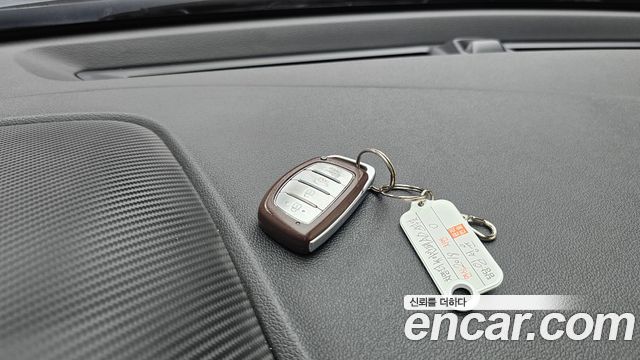 Hyundai AVANTE 2019 — photo 29